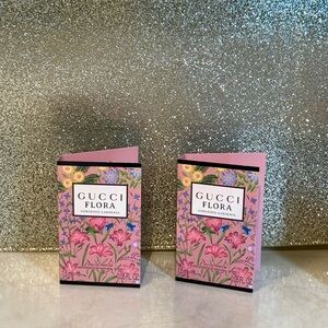 5 for $25 item 🌺 Gucci Flora Gorgeous Gardenia Samples x2